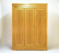 kleiderschrank_kirsche